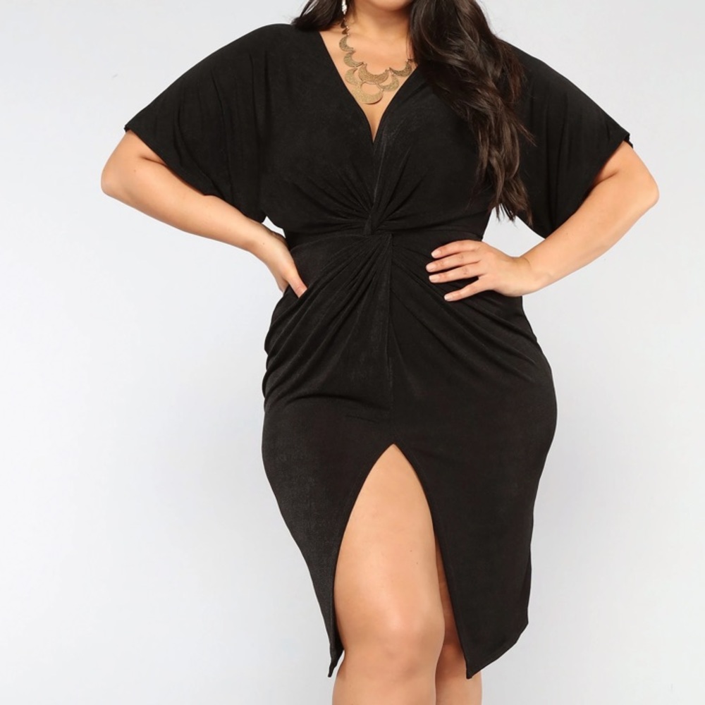 New FashionNova Full Grown Knot Dress